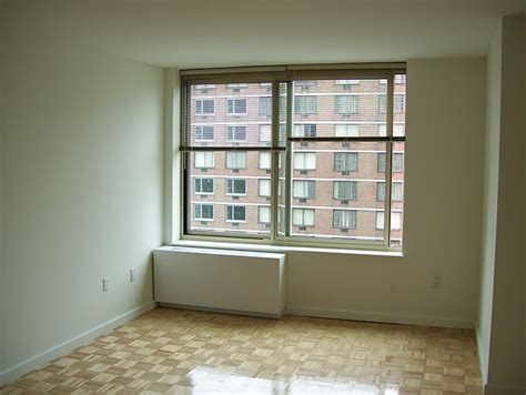 | <b>StreetEasy</b>. . Queens apartments for rent by owner